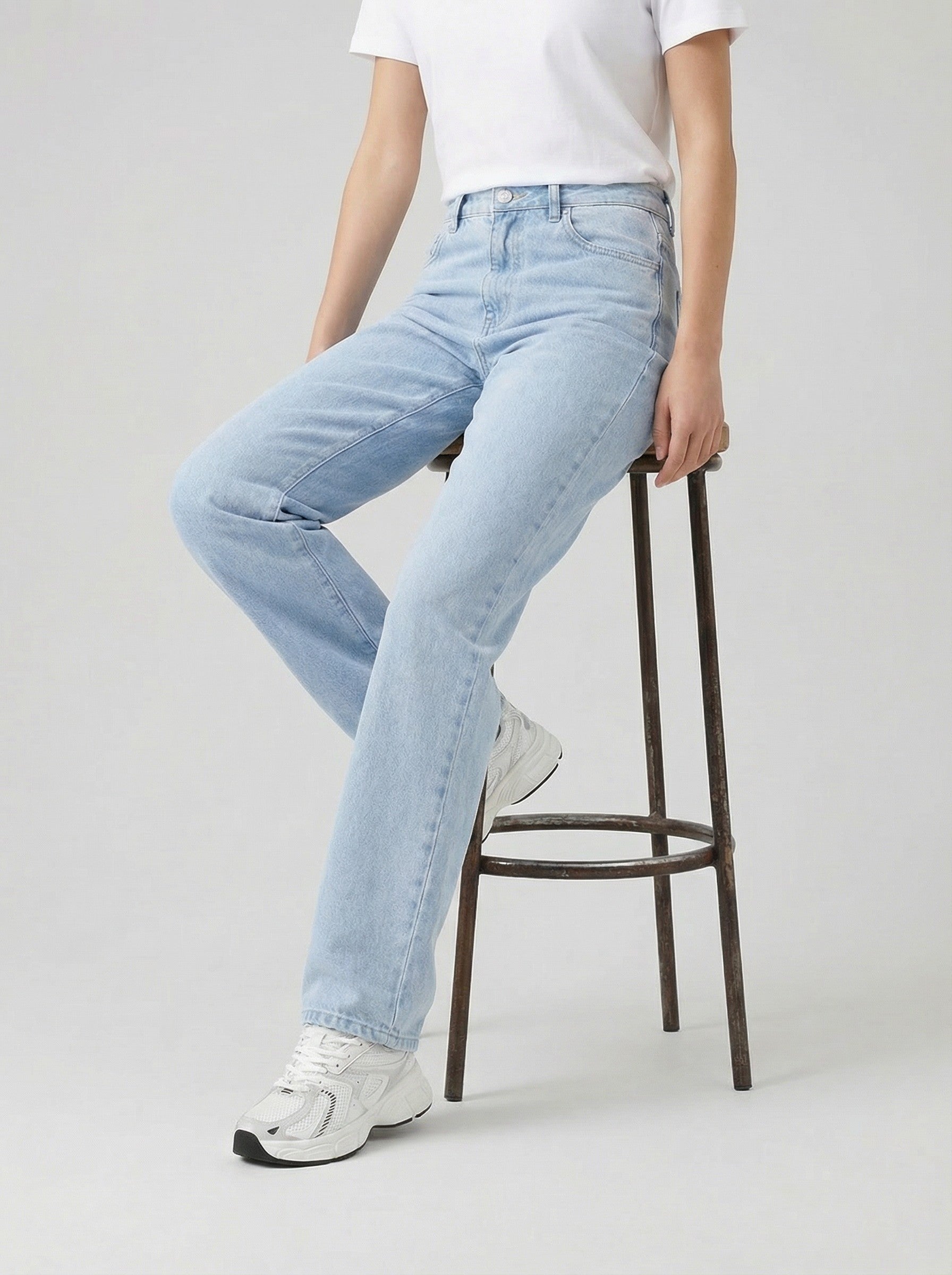 Women's Retro Chunky Mesh Sneakers - White/Grey