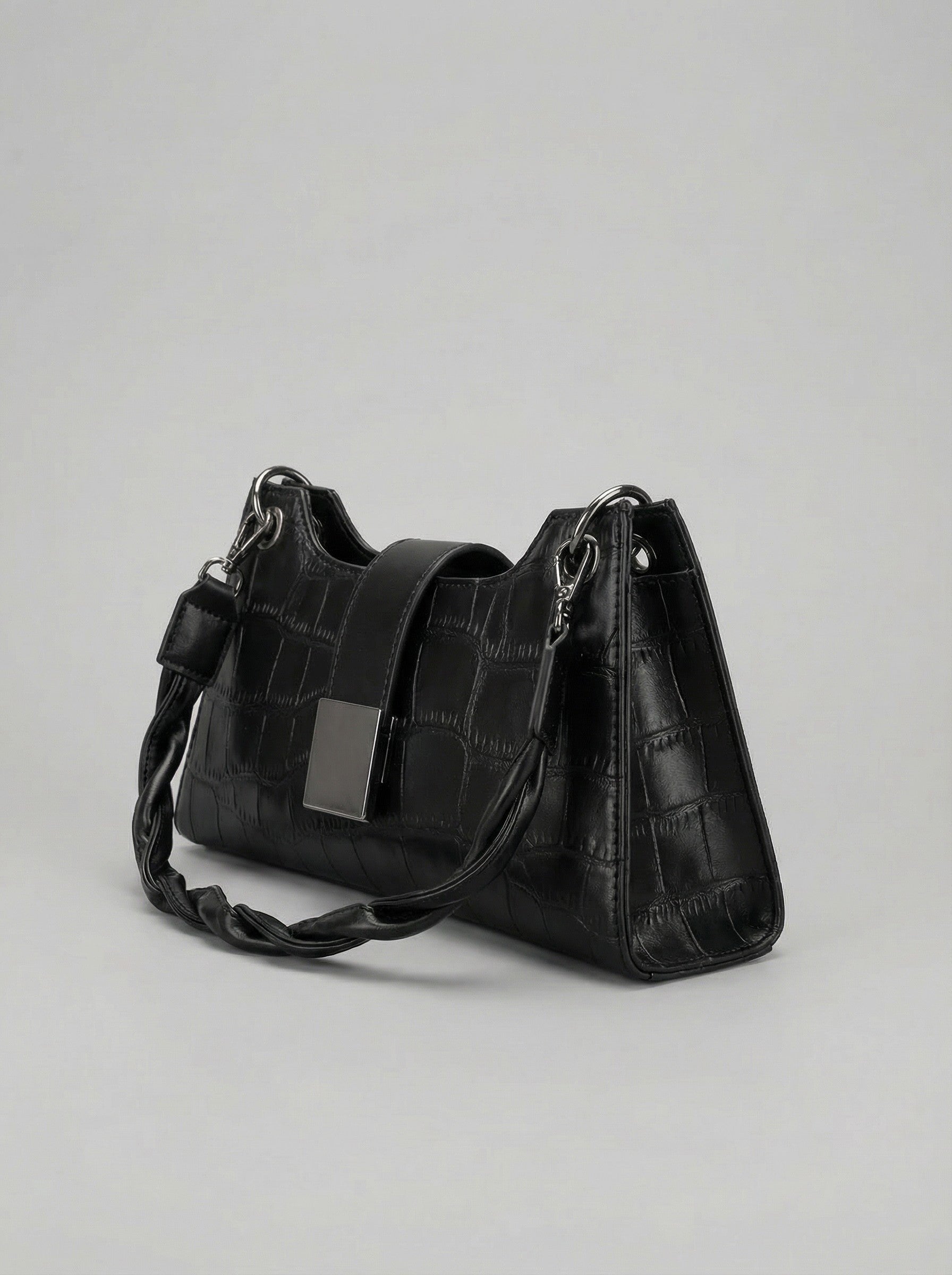 Women's Croc-Embossed Sculptural Baguette — Ebony Noir