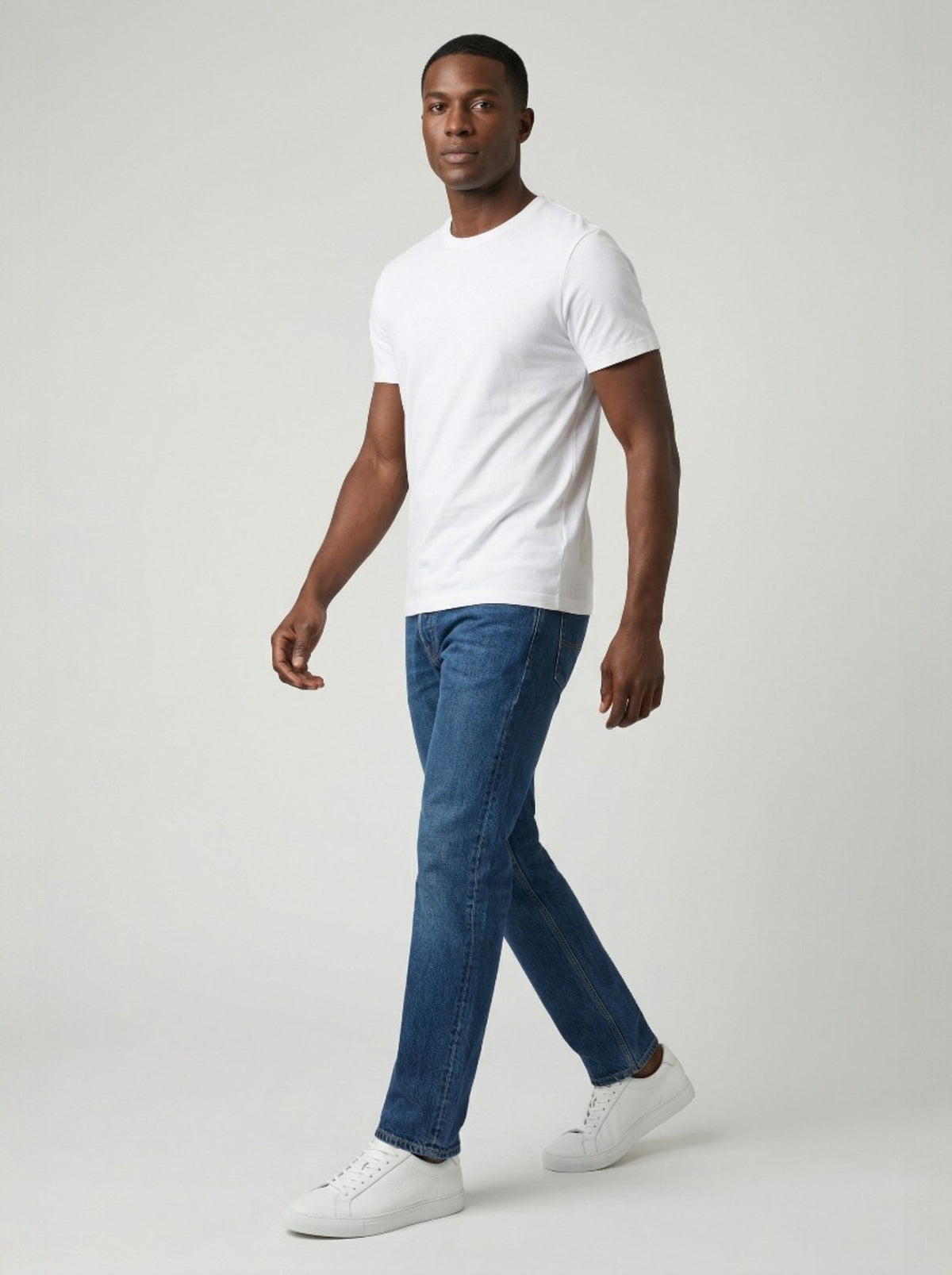 Men's Essential Minimalist White Leather Sneakers