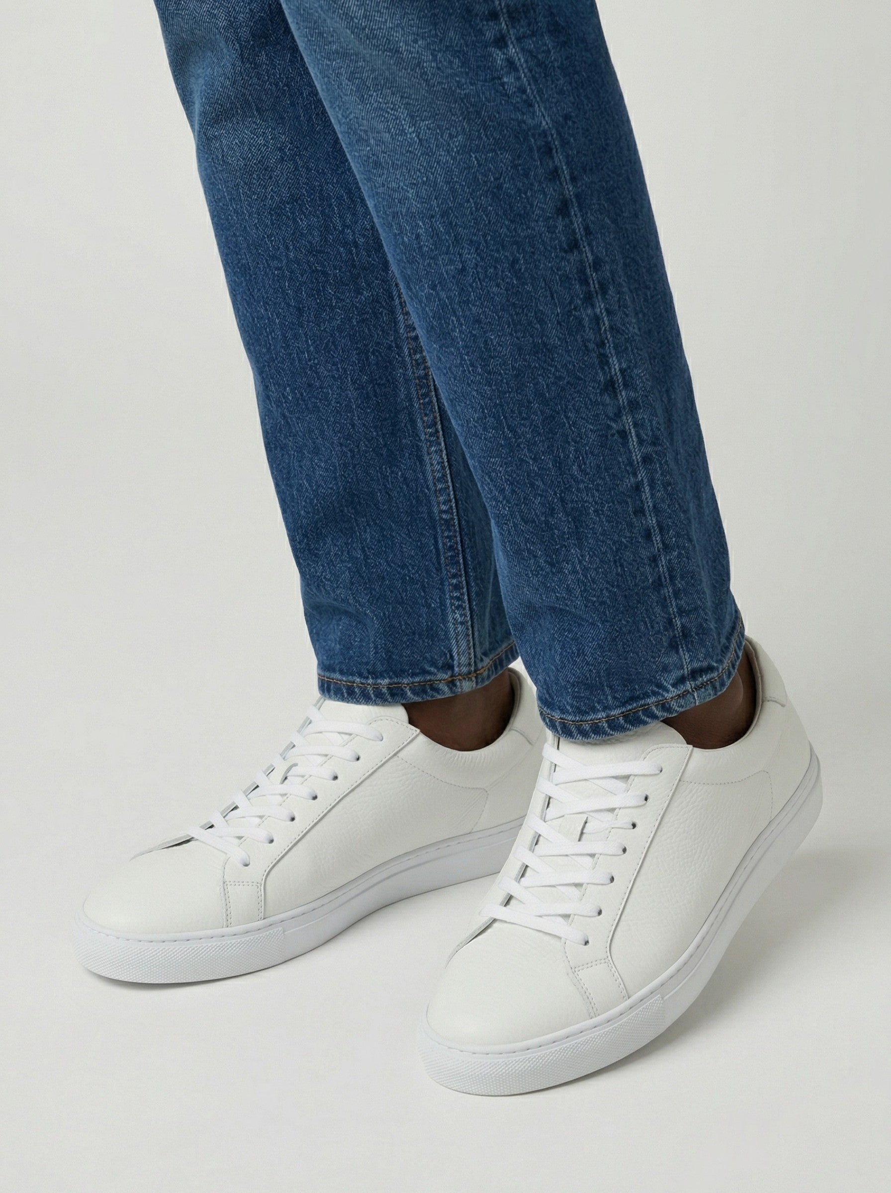 Men's Essential Minimalist White Leather Sneakers