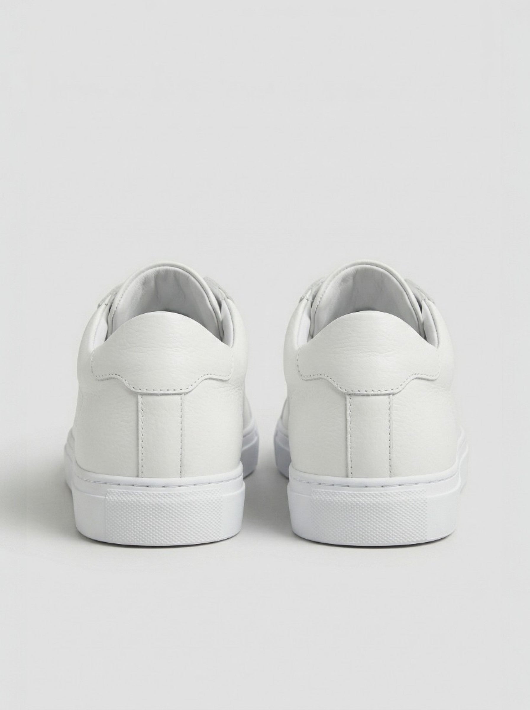 Men's Essential Minimalist White Leather Sneakers