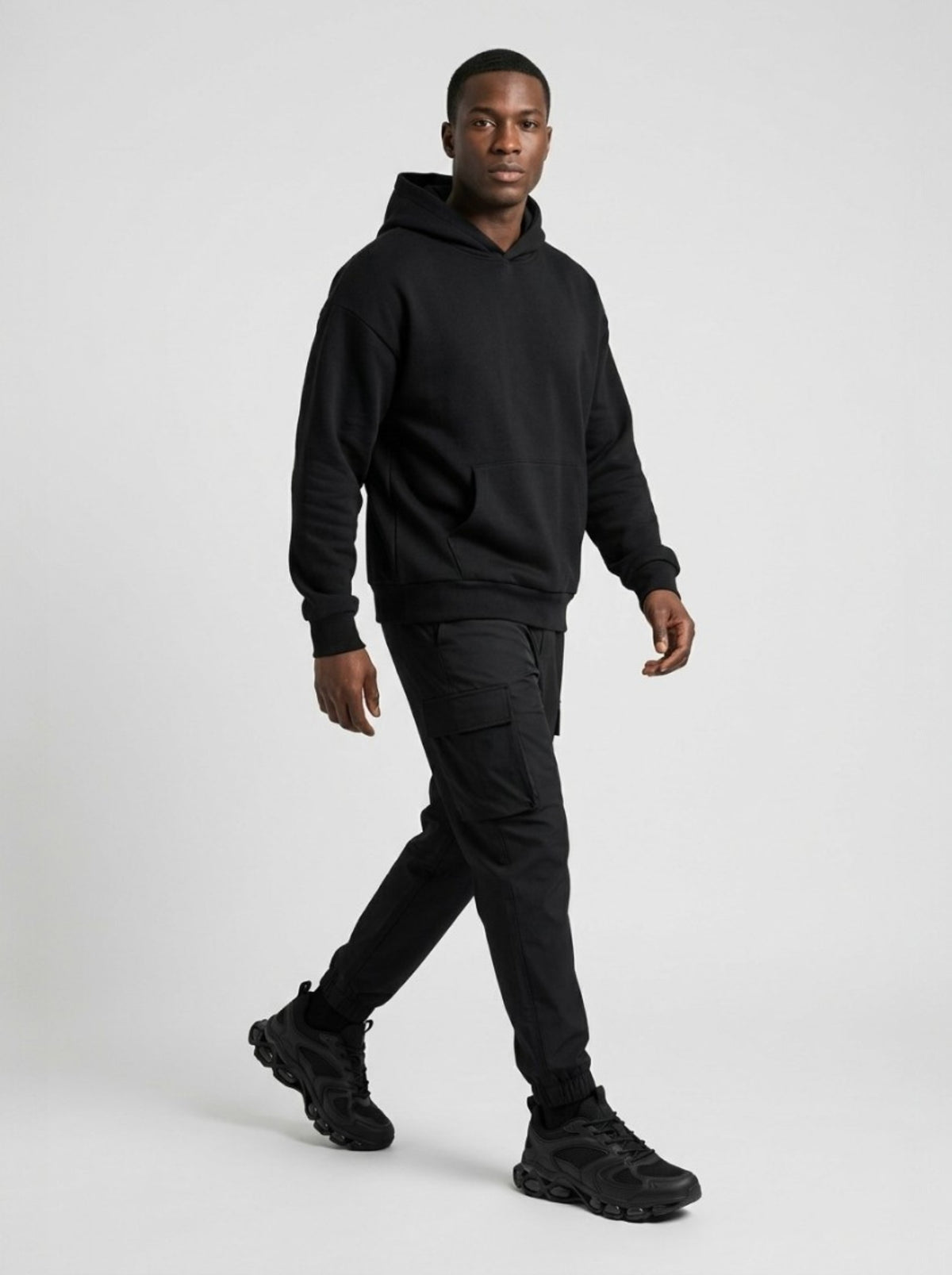 Men's Stealth Mechanical Tech Runner — Triple Black