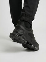 Men's Stealth Mechanical Tech Runner — Triple Black