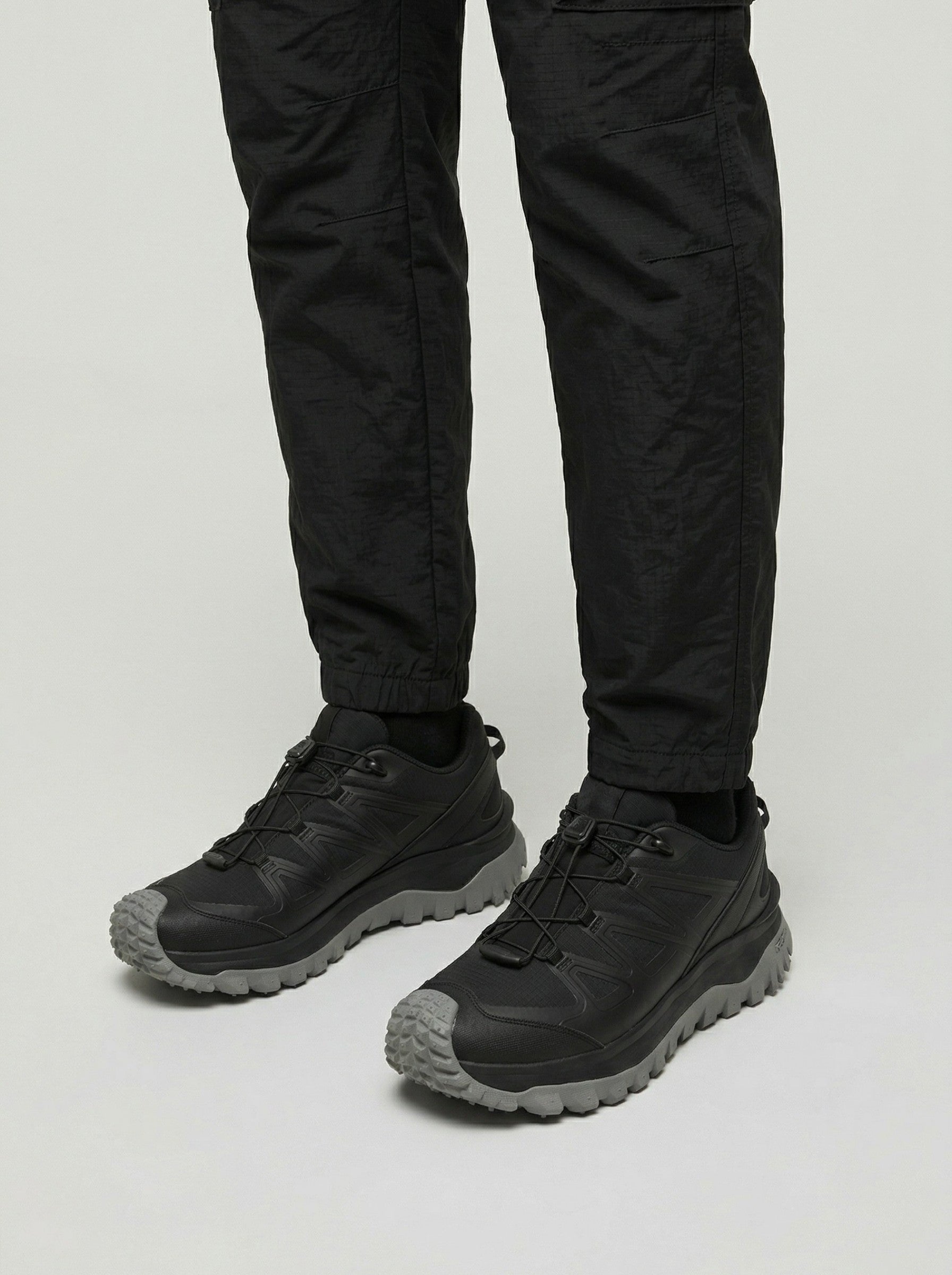 Men's Technical Trail Runner — Black/Graphite Grey